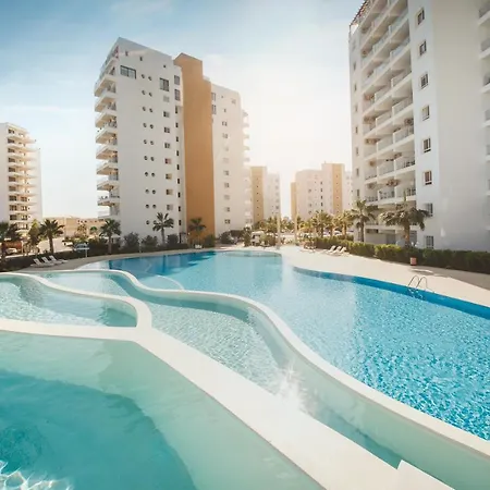 Design Pool View One Bedroom In Caesar & Spa, Long Apartamento Perivolia tou Trikomou