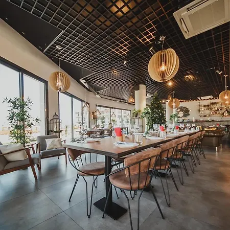 Design Pool View One Bedroom In Caesar & Spa, Long Apartamento Perivolia tou Trikomou