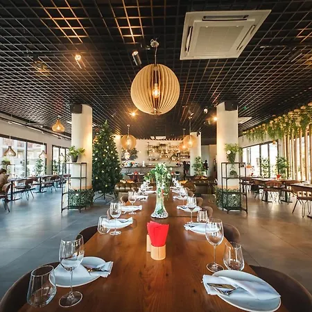 Design Pool View One Bedroom In Caesar & Spa, Long Apartment