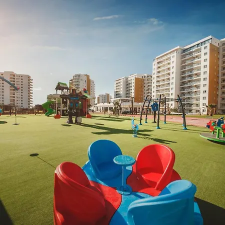 아파트 Design Pool View One Bedroom In Caesar & Spa, Long Perivolia tou Trikomou