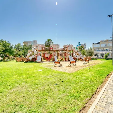 Design Pool View One Bedroom In Caesar & Spa, Long Perivolia tou Trikomou